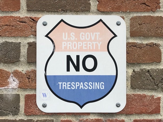 US Govt property, no trespassing